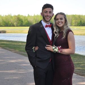 Meet your Posher, Dillon